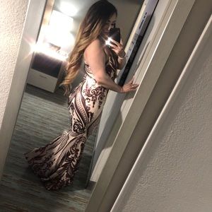 Fashion nova gown